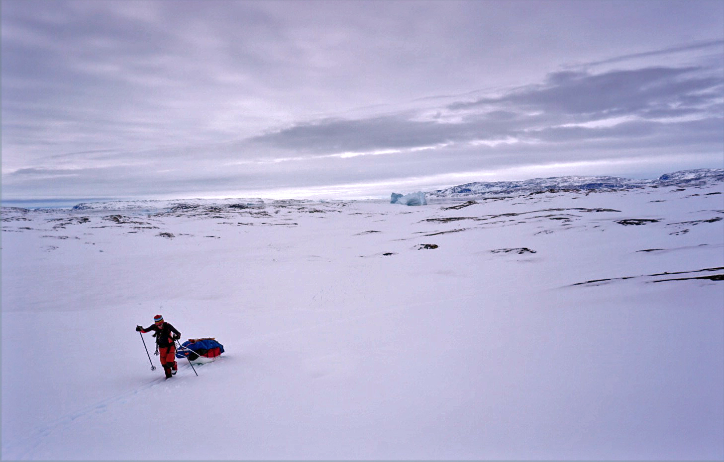 Una evacuación médica de urgencia salva a una pareja varada en Groenlandia