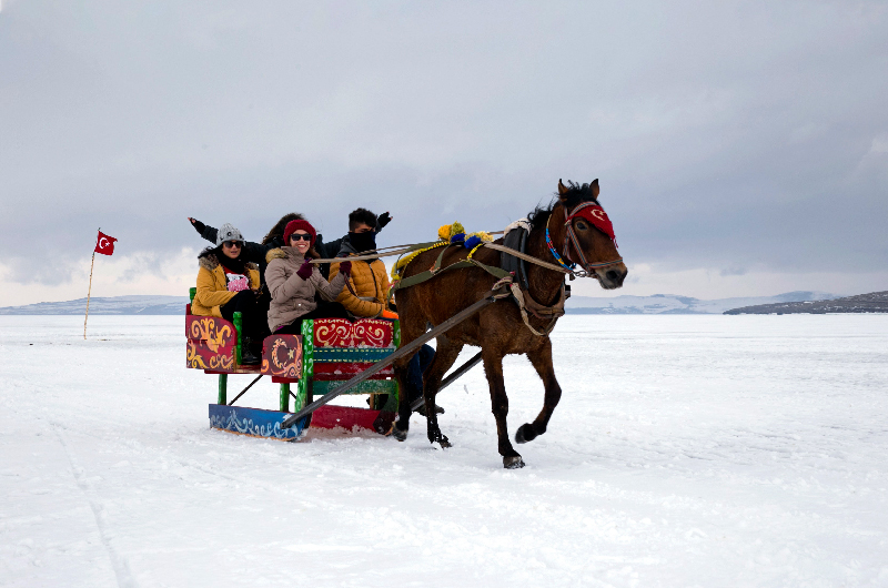 Guía de viajes de invierno 2022-2023 de Global Rescue